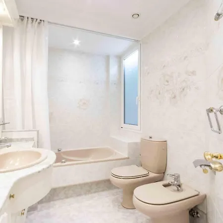 The Collection - Elkano Appartement *